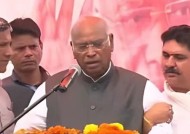 国大党成员Mallikarjun Kharge在集会上生病后发誓:“不把莫迪赶下台，我是不会死的。